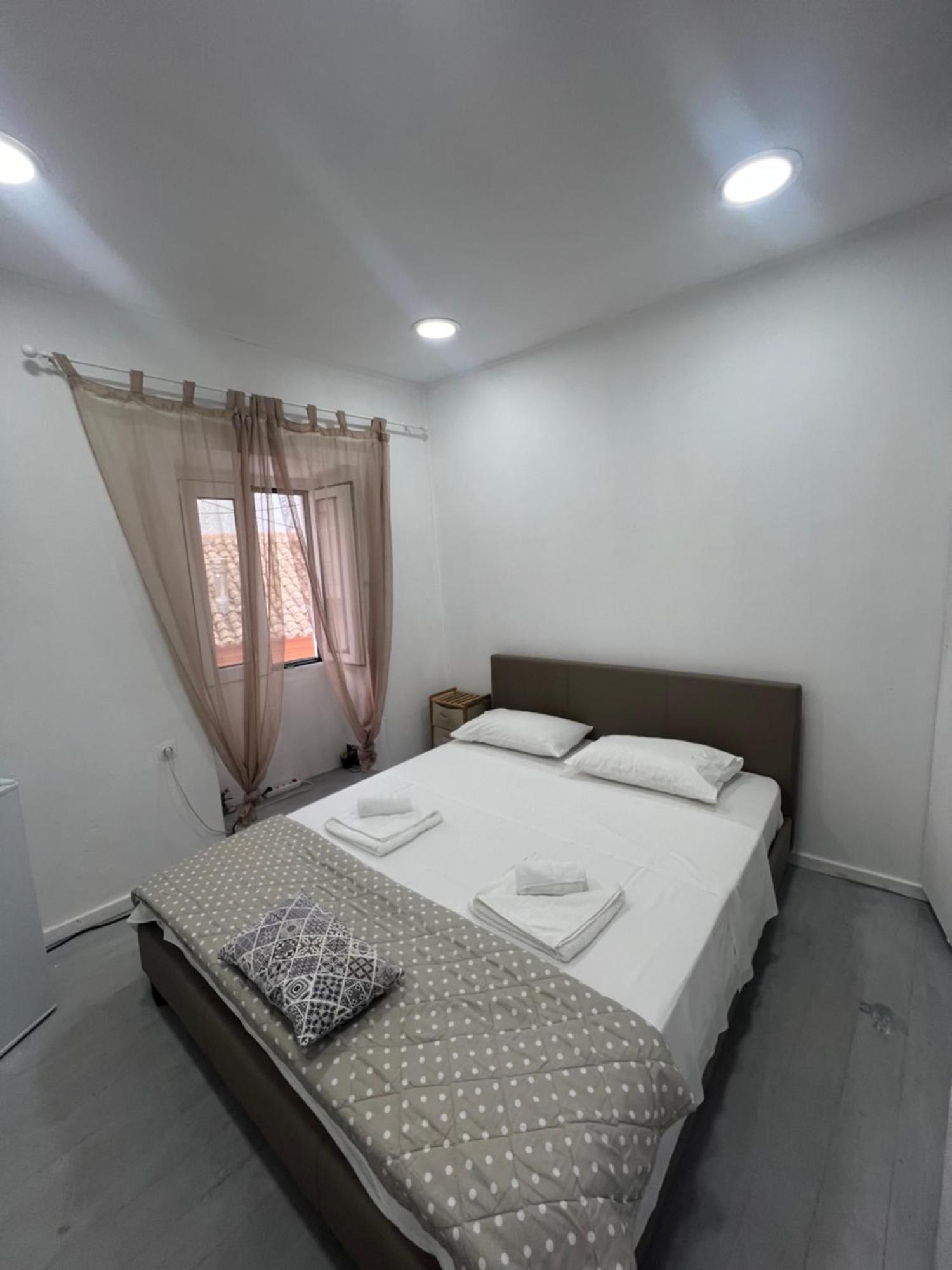 Tolos Budget Rooms Loggos Longos  Room photo